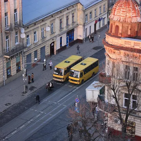 Modern Apartments In A Historical Place On Gorodotskaya Lviv Exterior photo