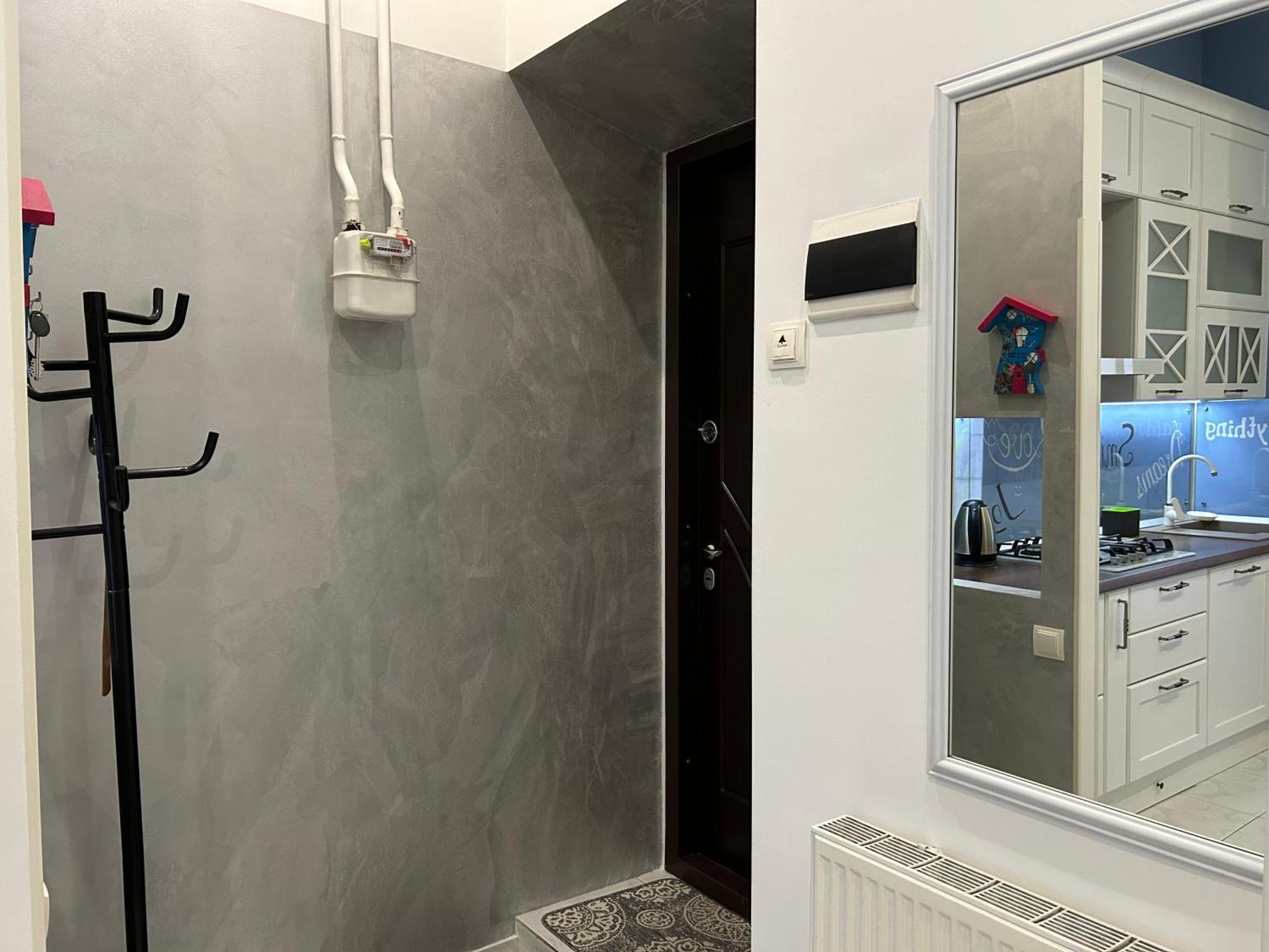 Modern In A Historical Place On Gorodotskaya Apartment Lviv
