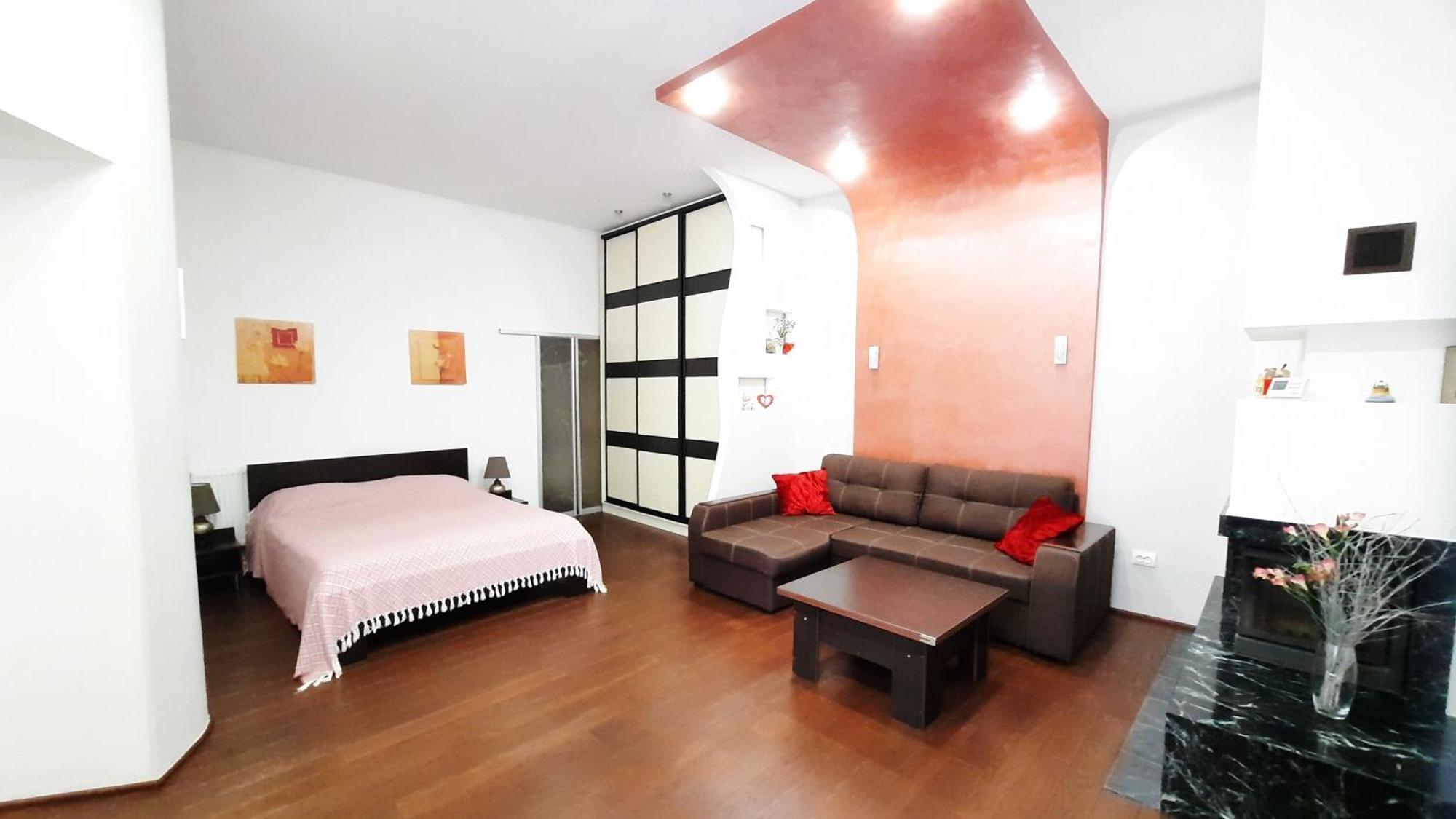 Modern In A Historical Place On Gorodotskaya Apartment *